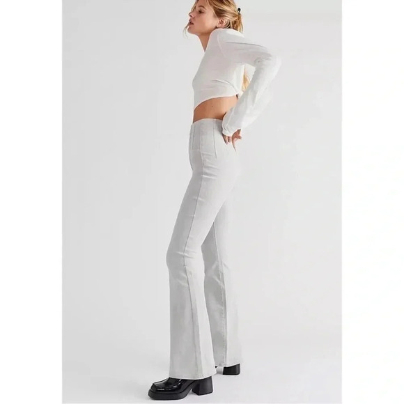 New Free People Jayde Flare Jeans High Rise We The Free Light Sea Wash Gray 31 - Picture 13 of 14